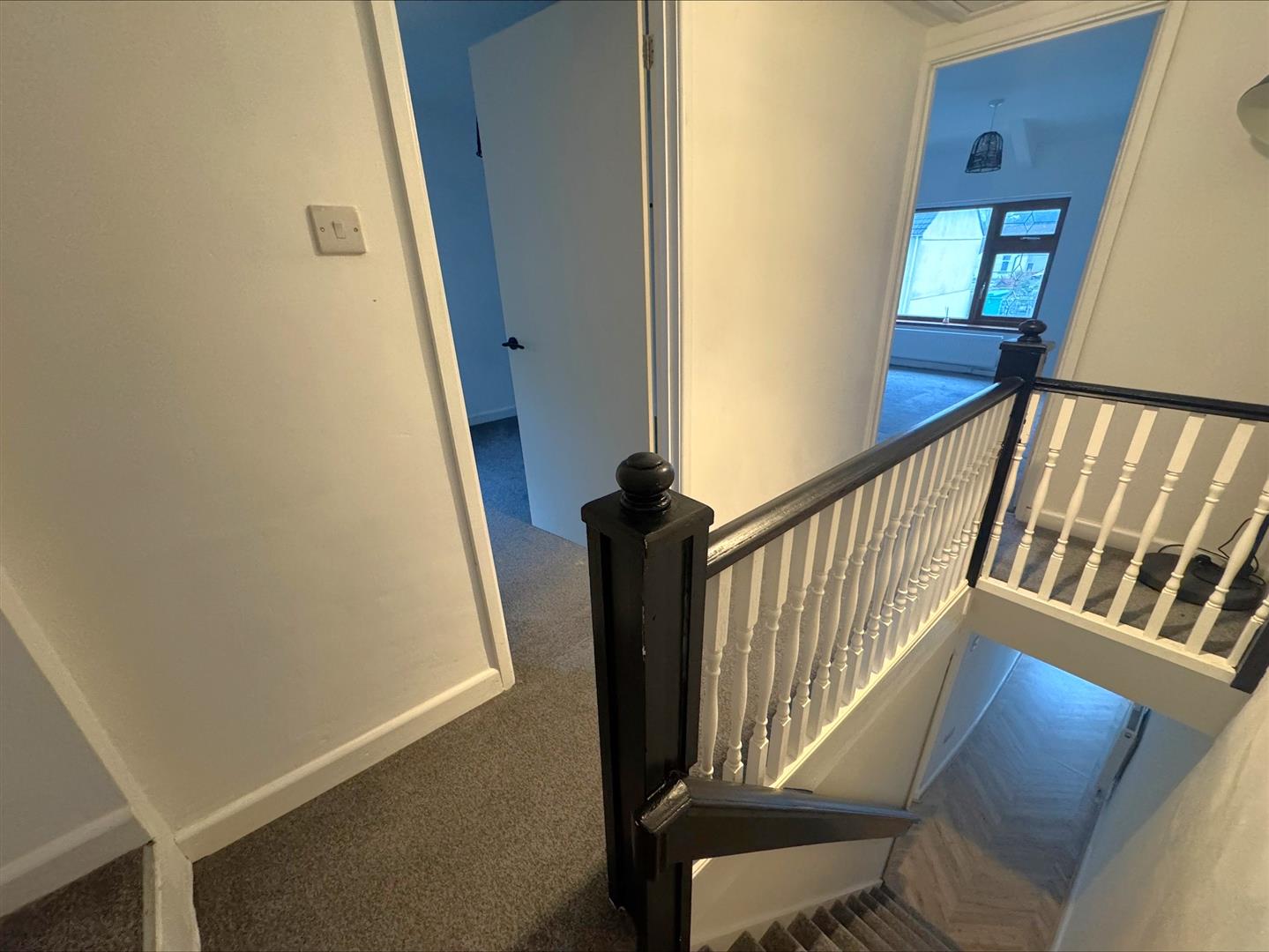 Panteg, Felinfoel, Llanelli, SA15 3TE